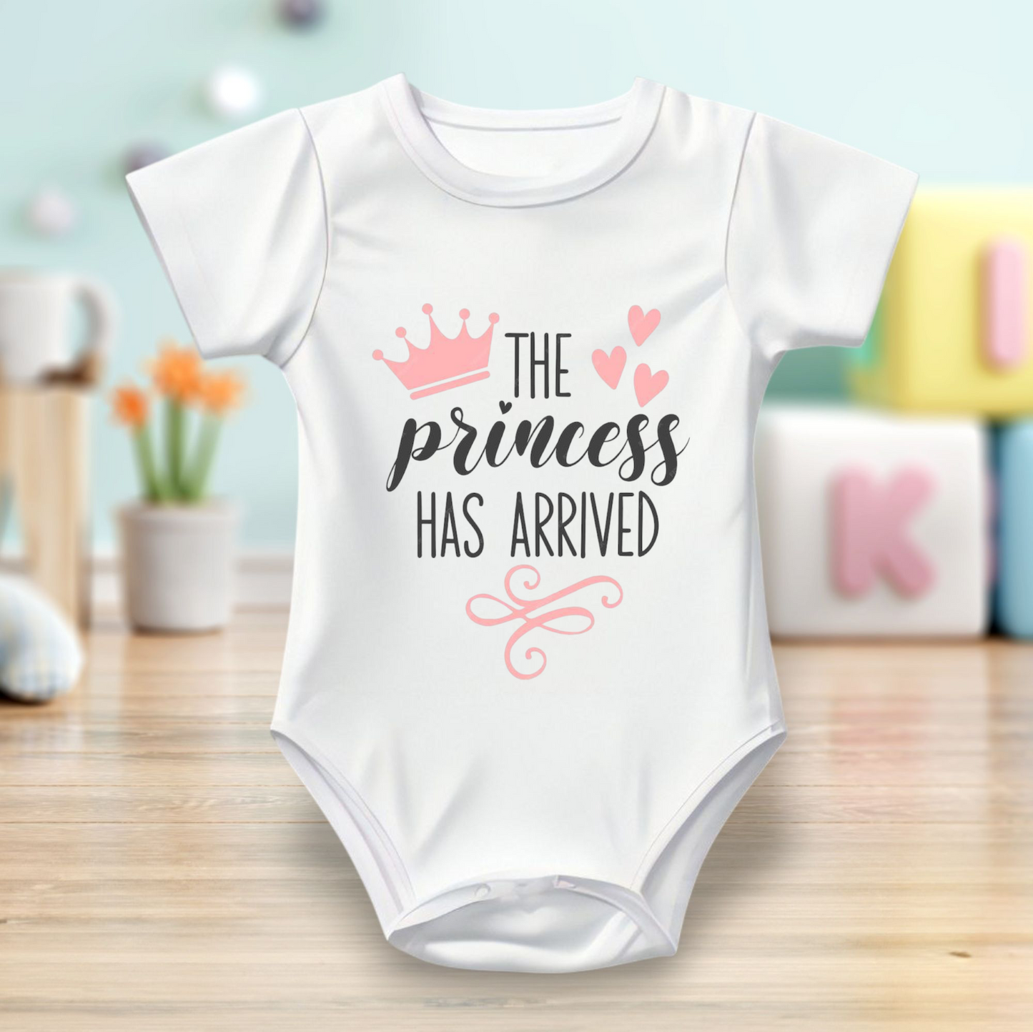 Baby Bodysuit Onesie Half Sleeves - Printed THE princess HAS ARRIVED (2)
